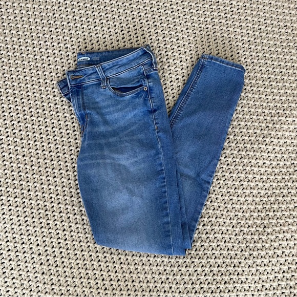 Old Navy Denim - Old Navy Rockstar Super Skinny High Rise Jeans 6